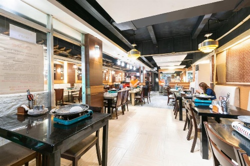 OYO 191 Paradise Apartelle image 11